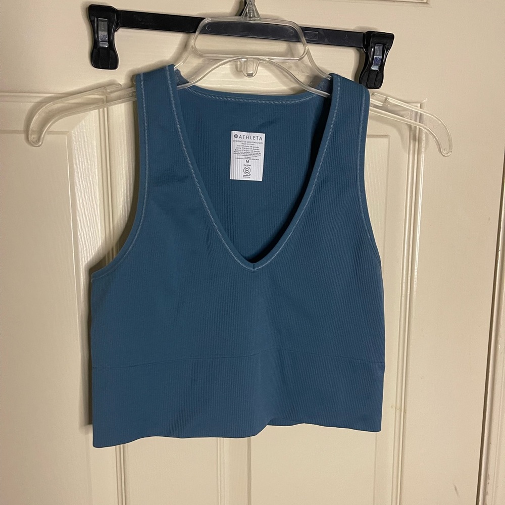 Athleta crop top